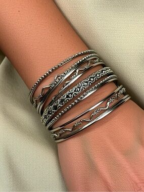 Silver Tones 8 pieces Multi-Stack Bangle Bracelet Set